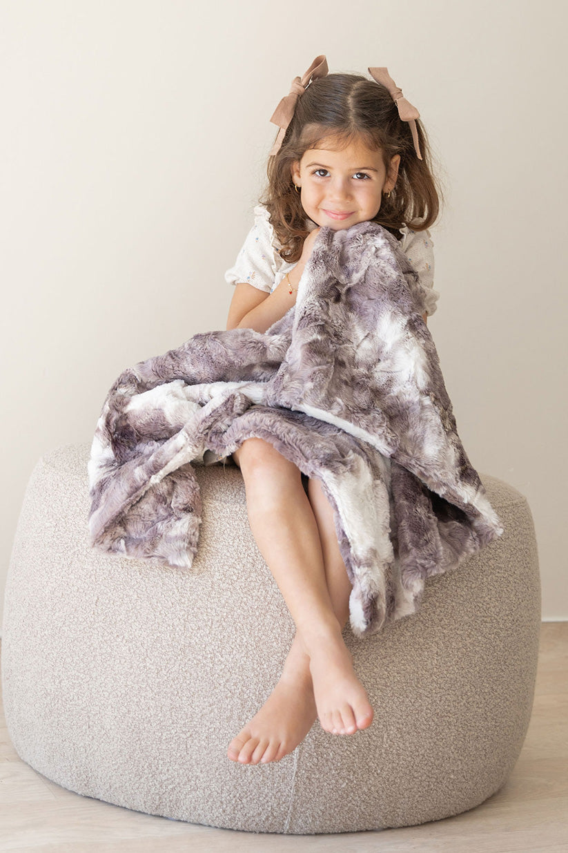 Ultra-Plush Grey Tie Dye Fur Blanket