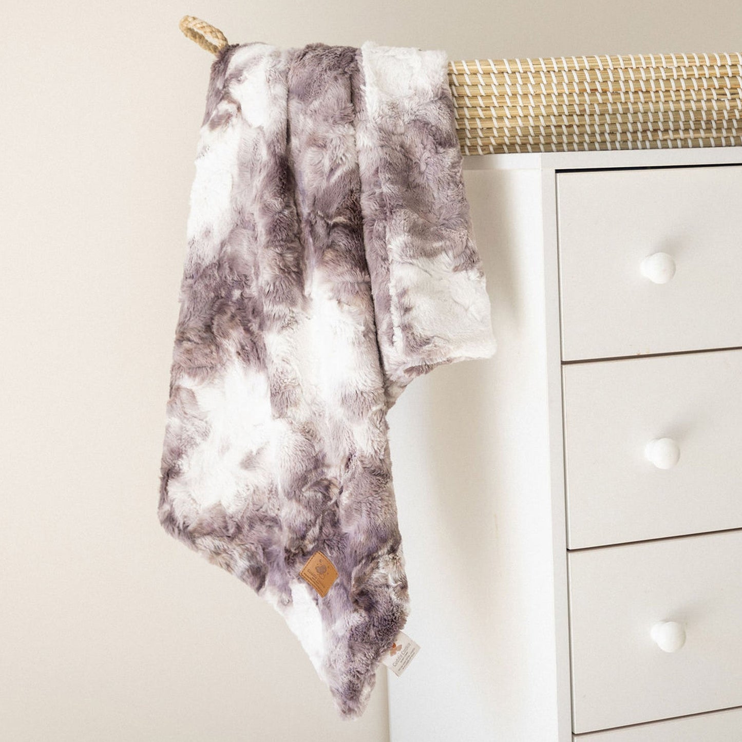 Ultra-Plush Grey Tie Dye Fur Blanket